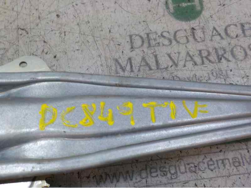 Recambio de elevalunas trasero izquierdo para toyota auris 1.3 16v cat referencia OEM IAM   