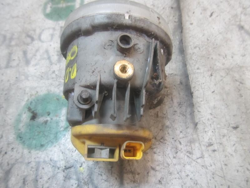 Recambio de faro antiniebla derecho para citroën c3 1.4 hdi referencia OEM IAM   