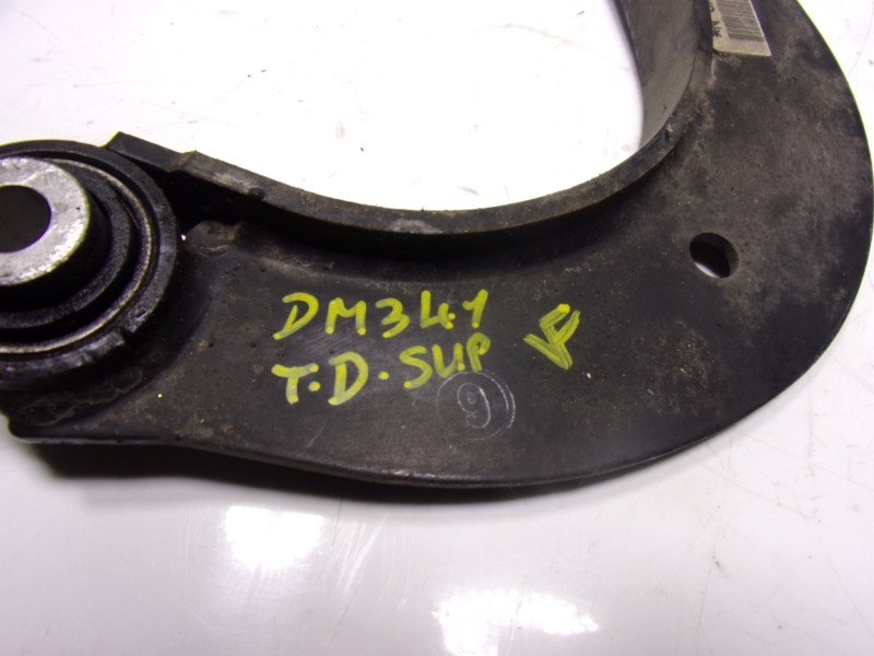 Recambio de brazo suspension superior trasero derecho para volkswagen golf v berlina (1k1) r32 referencia OEM IAM 1K0505323N  