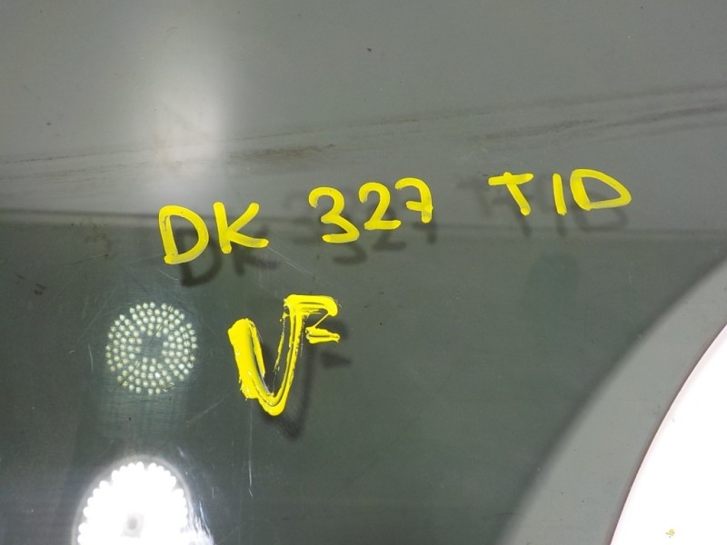 Recambio de cristal puerta trasero derecho para peugeot 208 (p2) 1.2 puretech referencia OEM IAM 9823170280  