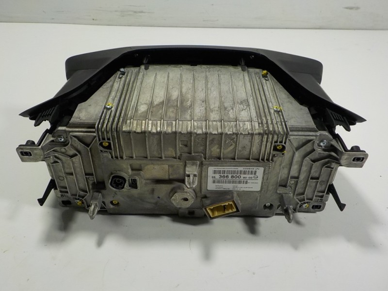 Recambio de cuadro instrumentos para peugeot 208 (p2) 1.2 puretech referencia OEM IAM 9836680080 983668008000 