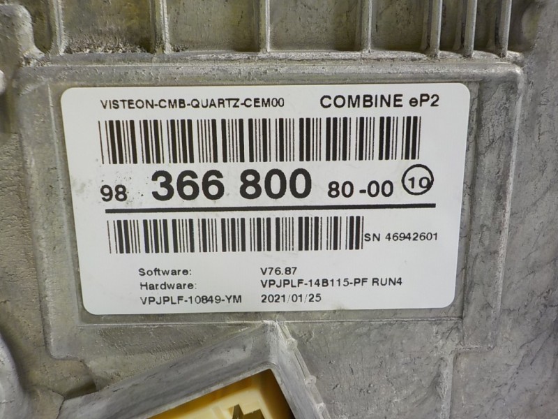 Recambio de cuadro instrumentos para peugeot 208 (p2) 1.2 puretech referencia OEM IAM 9836680080 983668008000 
