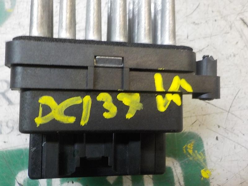 Recambio de resistencia calefaccion para ford focus lim. (cb4) trend referencia OEM IAM   