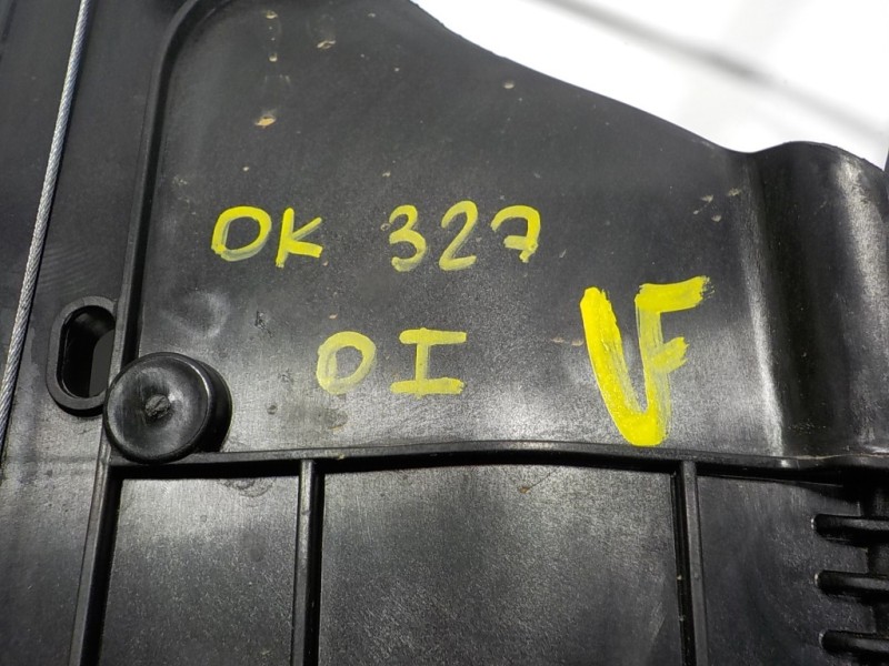 Recambio de elevalunas delantero izquierdo para peugeot 208 (p2) 1.2 puretech referencia OEM IAM 9829043680 982904368000 3918214