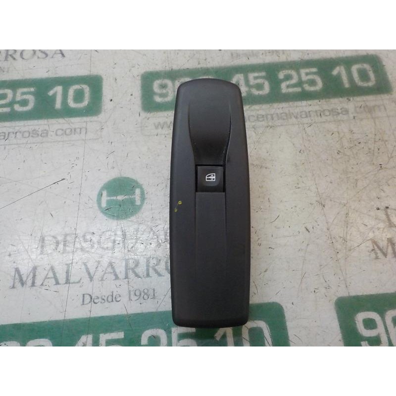 Recambio de mando elevalunas delantero derecho para renault megane iii coupe 1.5 dci diesel referencia OEM IAM 809600750R  