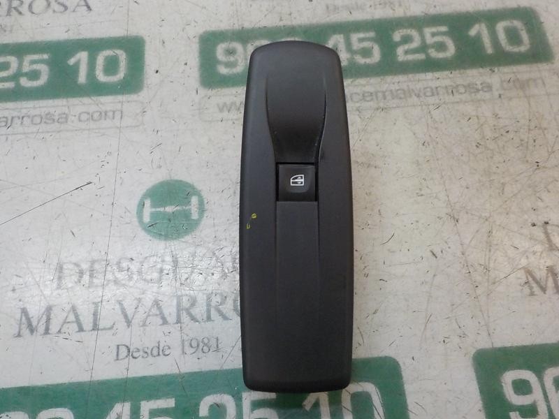 Recambio de mando elevalunas delantero derecho para renault megane iii coupe 1.5 dci diesel referencia OEM IAM 809600750R  