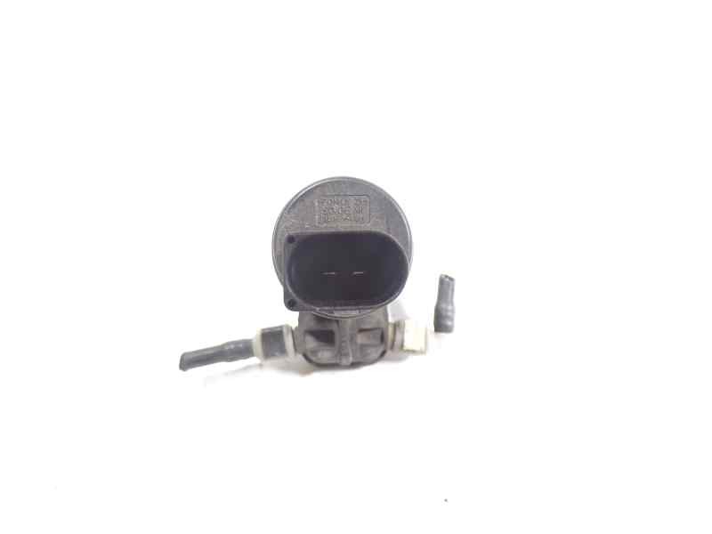 Recambio de bomba limpia para volkswagen golf vi (5k1) 1.6 tdi dpf referencia OEM IAM 1K6955651 1K6955651 