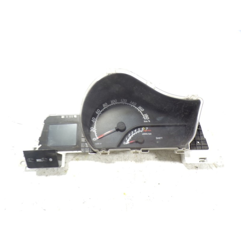 Recambio de cuadro instrumentos para toyota iq 1.0 cat referencia OEM IAM 8380074040 8380074040D 