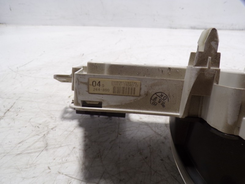 Recambio de cuadro instrumentos para toyota iq 1.0 cat referencia OEM IAM 8380074040 8380074040D 