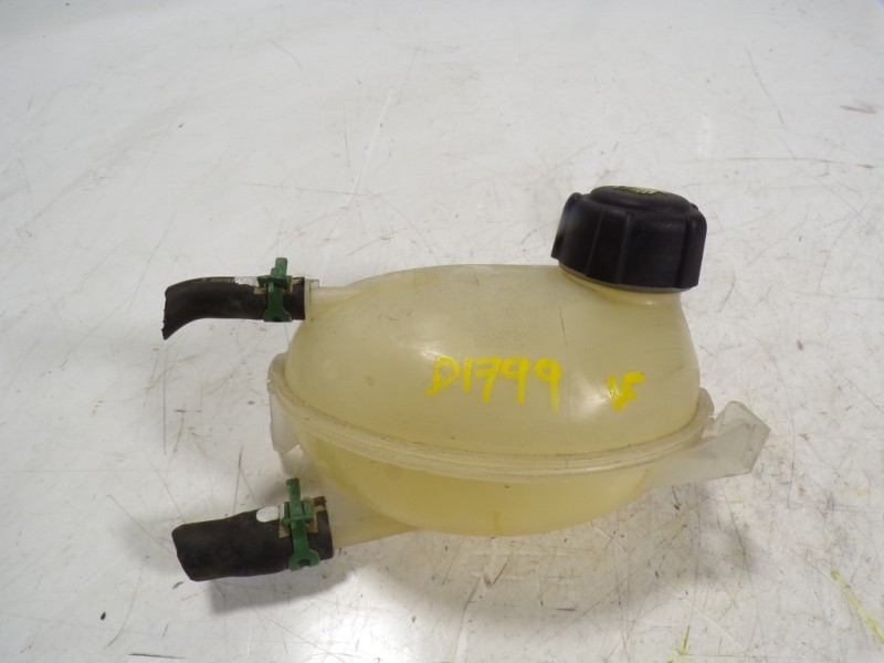 Recambio de deposito expansion para renault clio iv societé referencia OEM IAM 217104354R  