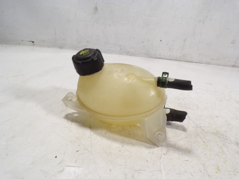 Recambio de deposito expansion para renault clio iv societé referencia OEM IAM 217104354R  