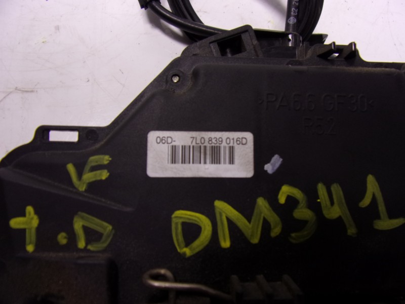 Recambio de cerradura puerta trasera derecha para volkswagen golf v berlina (1k1) r32 referencia OEM IAM 7L0839016D 7L0839016D 