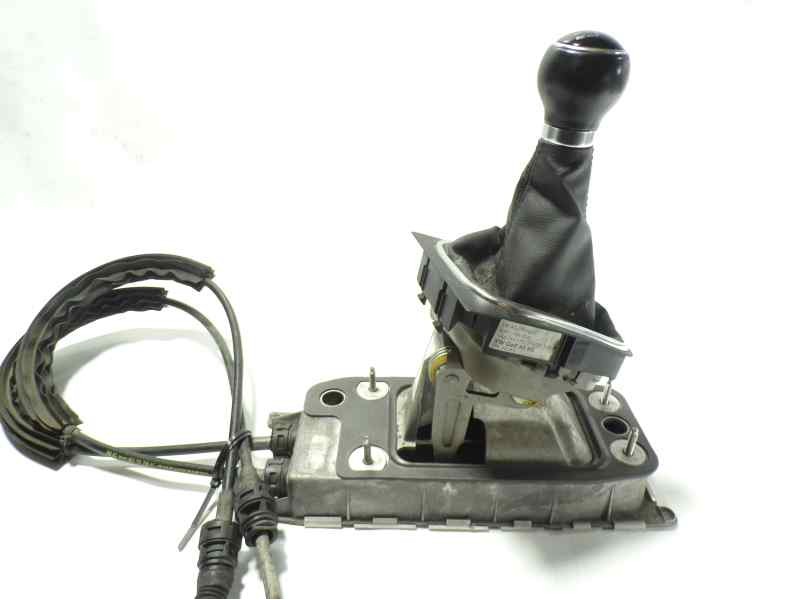 Recambio de palanca cambio para volkswagen golf vi (5k1) 1.6 tdi dpf referencia OEM IAM 1K0711050A 1K0711061B 