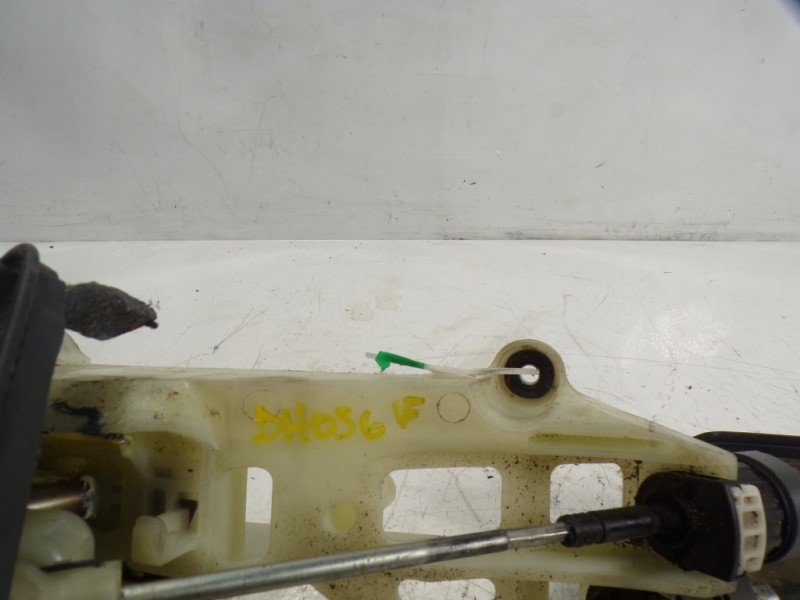 Recambio de palanca cambio para toyota iq 1.0 cat referencia OEM IAM 3353074010  