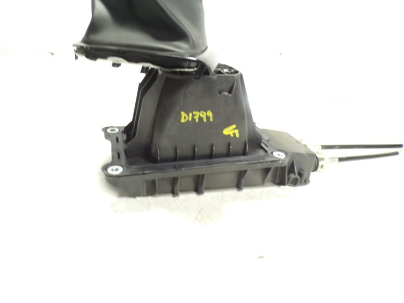 Recambio de palanca cambio para renault clio iv societé referencia OEM IAM 349010873R  