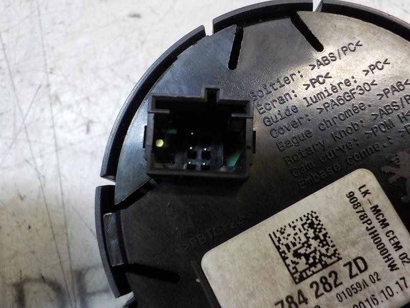 Recambio de modulo electronico para peugeot 2008 (--.2013) allure referencia OEM IAM 96784282ZD  