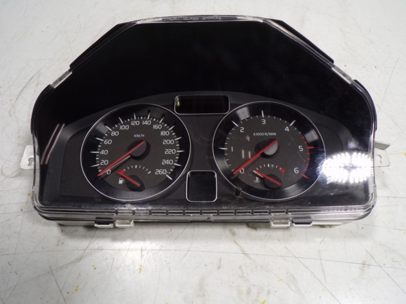 Recambio de cuadro instrumentos para volvo c30 1.6 diesel cat referencia OEM IAM 36002715 31296229 69199470T