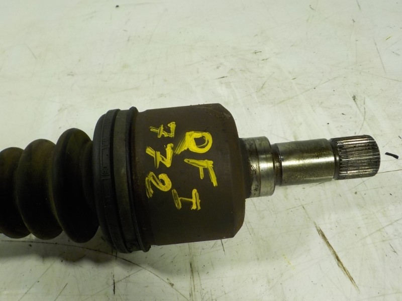 Recambio de transmision izquierda para peugeot 406 berlina (s1/s2) 2.0 hdi referencia OEM IAM   