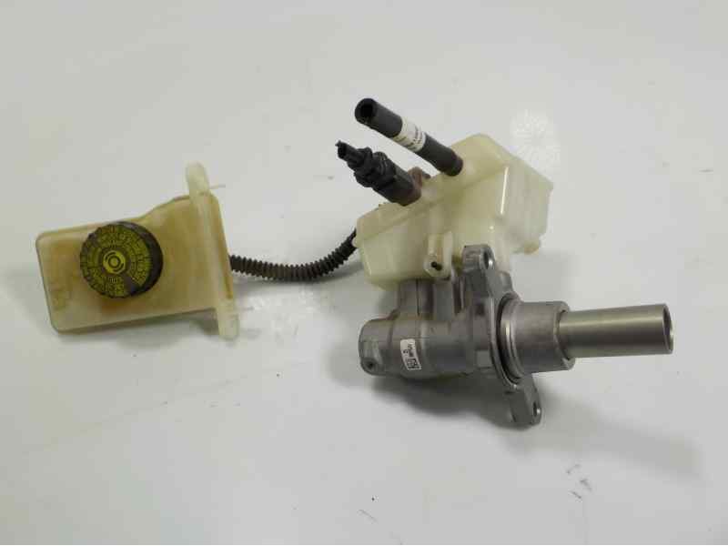 Recambio de bomba freno para peugeot 308 1.2 12v e-thp referencia OEM IAM   