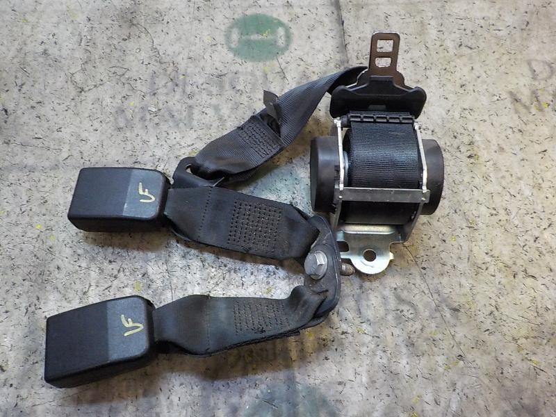 Recambio de cinturon seguridad trasero izquierdo para dacia duster 1.5 dci diesel fap cat referencia OEM IAM 8200751262  
