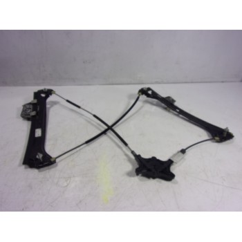 ELEVALUNAS DELANTERO IZQUIERDO A2077200746 A2077200546 977647106