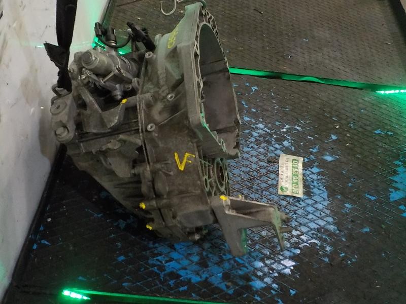 Recambio de caja cambios para opel insignia berlina edition referencia OEM IAM 55577504 F40 