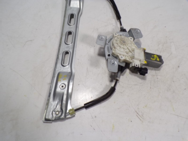 Recambio de elevalunas delantero derecho para ford transit courier 1.5 tdci cat referencia OEM IAM 2009280 ET76A23200CD 