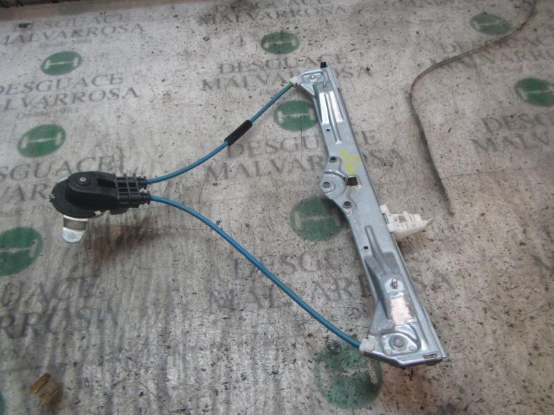 Recambio de elevalunas trasero izquierdo para fiat bravo (198) 1.6 jtdm 16v cat referencia OEM IAM 51779572  