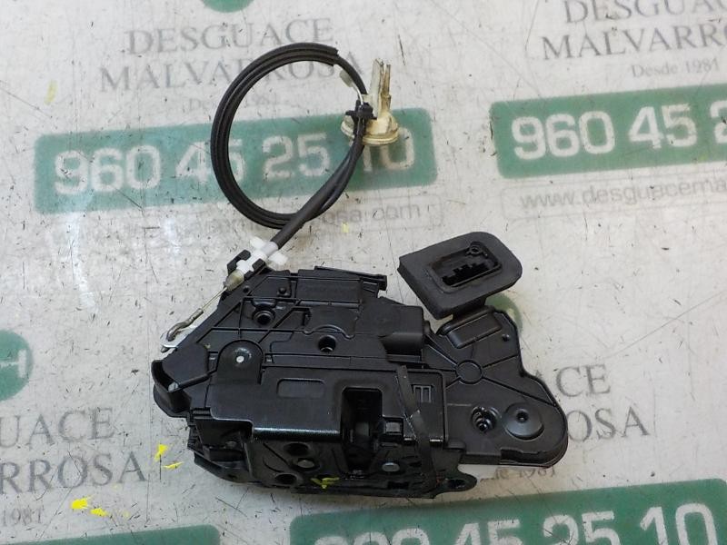 Recambio de cerradura puerta delantera derecha para volkswagen golf vi (5k1) rabbit bluemotion referencia OEM IAM 5K2837016D 5K2