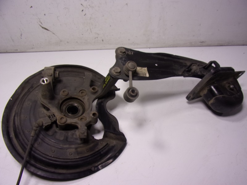 Recambio de mangueta trasera derecha para volkswagen golf v berlina (1k1) r32 referencia OEM IAM 1K0505434  1K0505224K