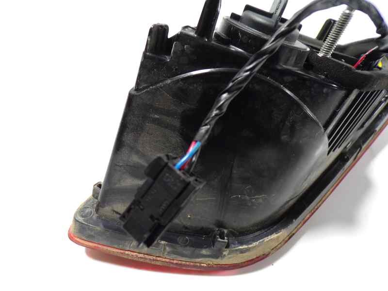 Recambio de piloto trasero derecho interior para peugeot 308 1.2 12v e-thp referencia OEM IAM   