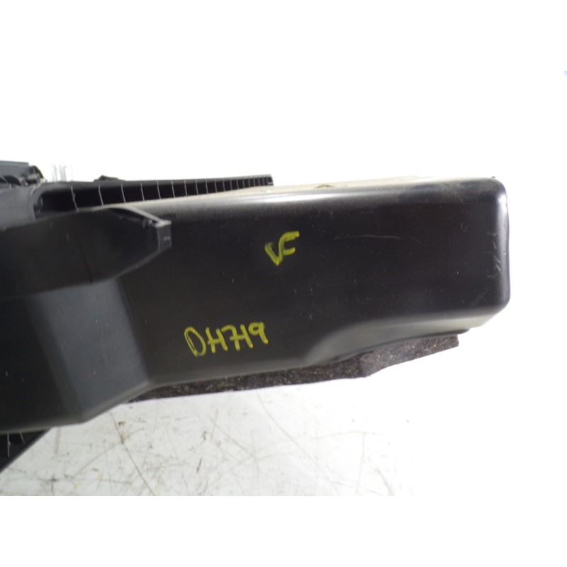 Recambio de guantera para renault megane iii berlina 5 p 1.5 dci diesel fap referencia OEM IAM 681083896R  
