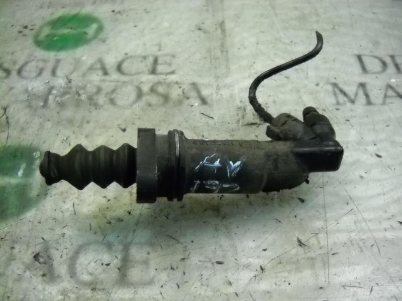 Recambio de bombin embrague para seat leon (1m1) signo referencia OEM IAM   