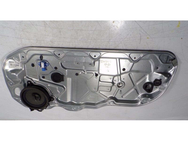 Recambio de elevalunas delantero derecho para volvo c30 1.6 diesel cat referencia OEM IAM 30784510 2355195 2355195