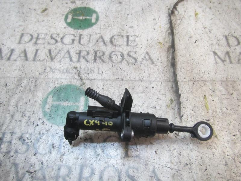 Recambio de bomba embrague para volkswagen polo (6c1) 1.4 tdi referencia OEM IAM 6R0721405B  