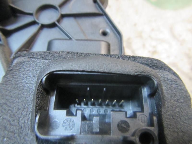 Recambio de cerradura puerta delantera izquierda para volkswagen polo (6c1) 1.4 tdi referencia OEM IAM 5K1837015J  