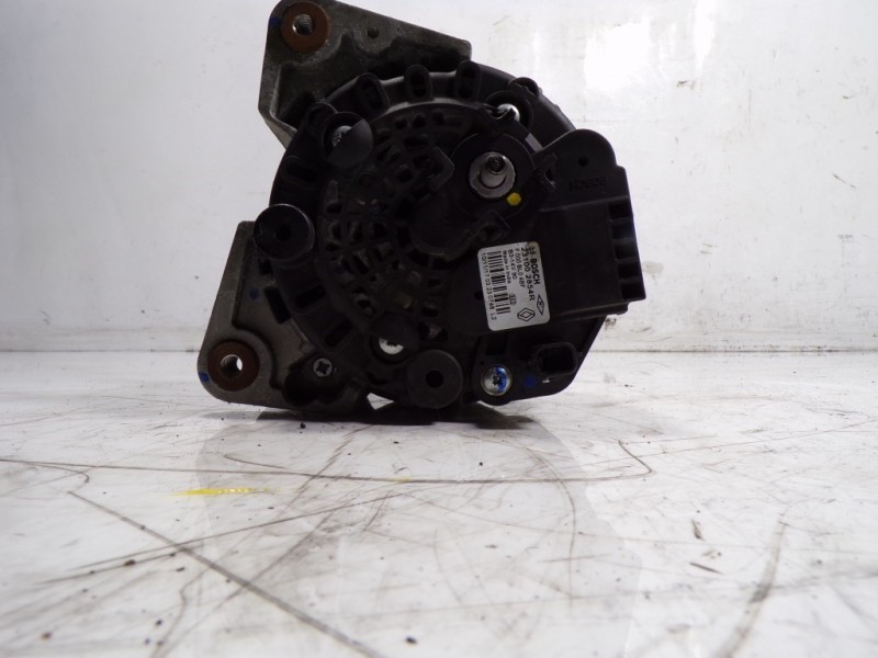 Recambio de alternador para dacia sandero stepway ambiance referencia OEM IAM 231002854R 231002854R 