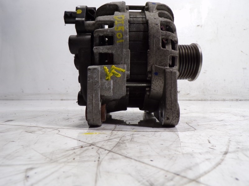 Recambio de alternador para dacia sandero stepway ambiance referencia OEM IAM 231002854R 231002854R 