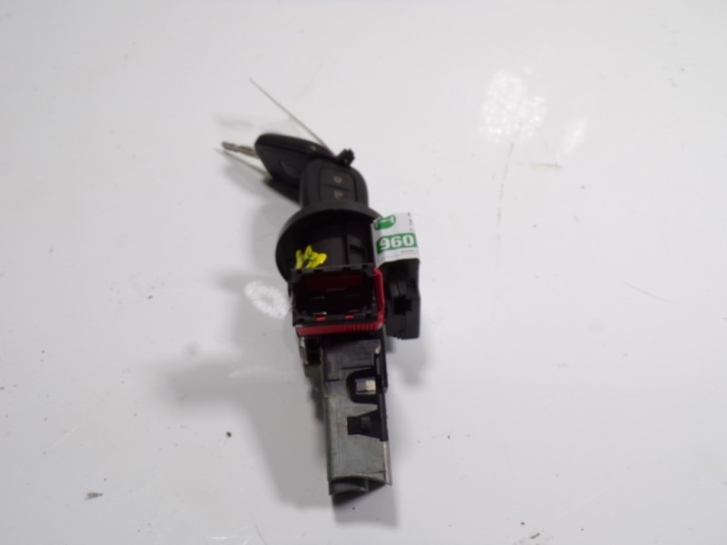 Recambio de antirrobo para dacia sandero stepway ambiance referencia OEM IAM 487004438R 285916556R 