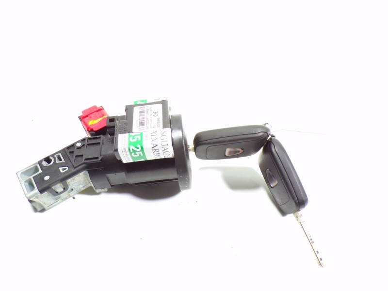 Recambio de antirrobo para dacia sandero stepway ambiance referencia OEM IAM 487004438R 285916556R 