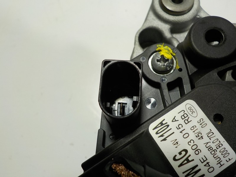 Recambio de alternador para audi a1 sportback (gba) 1.0 tfsi referencia OEM IAM 04E903015A 04E903015A 