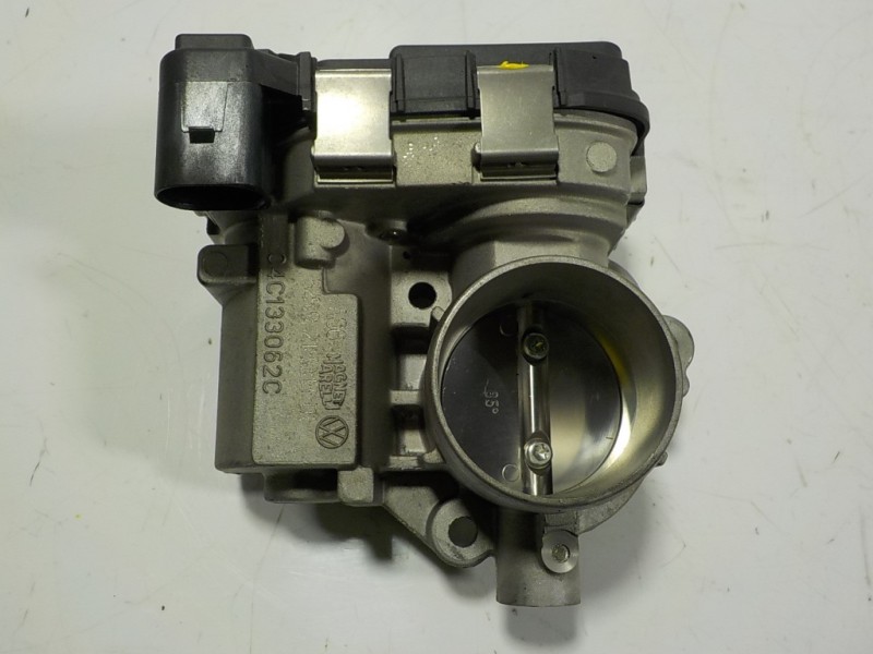 Recambio de caja mariposa para audi a1 sportback (gba) 1.0 tfsi referencia OEM IAM 04C133062C 04C133062C 