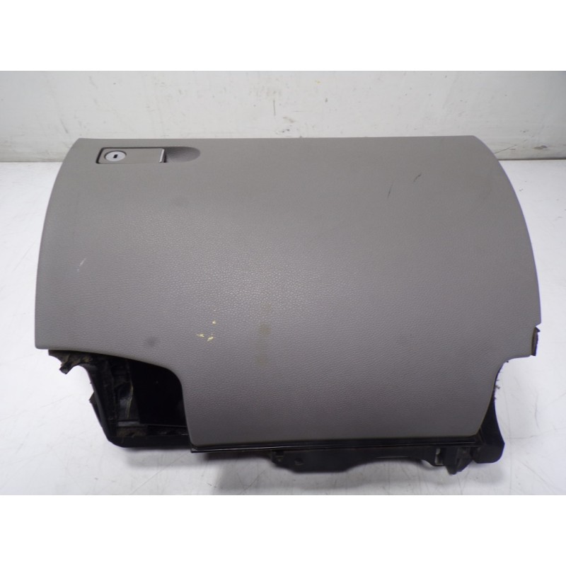 Recambio de guantera para mercedes-benz clase c (w204) berlina 2.2 cdi cat referencia OEM IAM A20468000987K44 00290639 