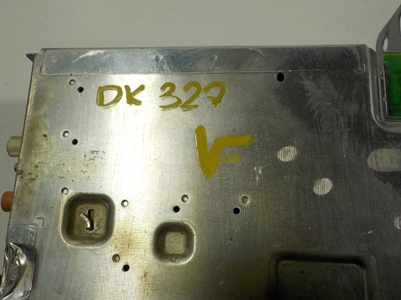 Recambio de sistema audio / radio cd para peugeot 208 (p2) 1.2 puretech referencia OEM IAM  9833500080 7503900287