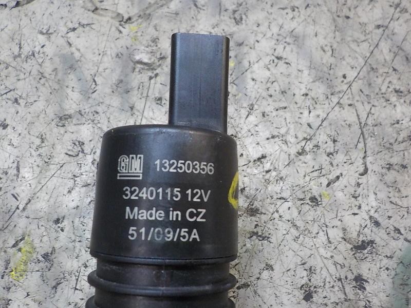 Recambio de bomba limpia para chevrolet cruze 2.0 diesel cat referencia OEM IAM   