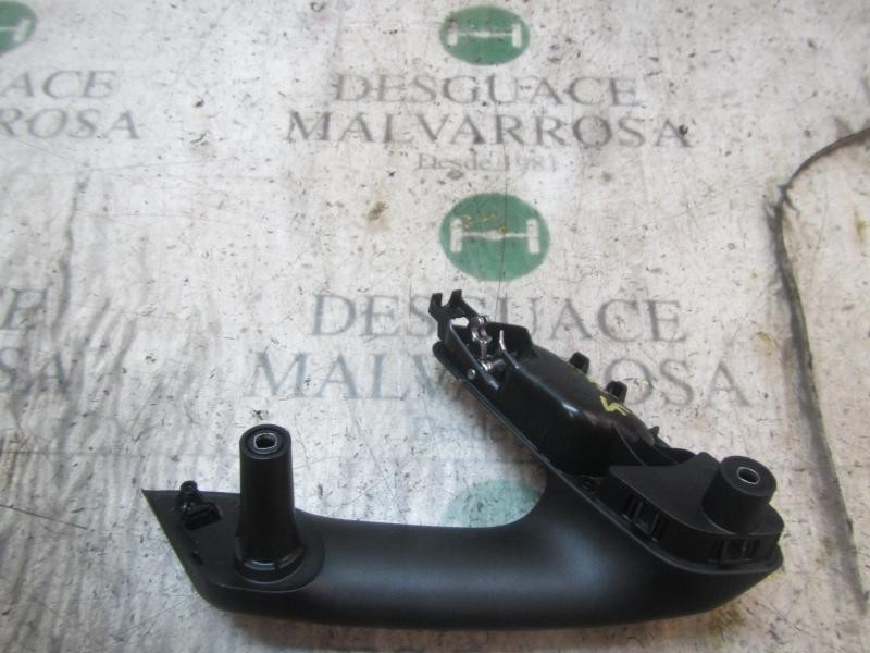 Recambio de maneta interior trasera derecha para volkswagen polo (6c1) 1.4 tdi referencia OEM IAM 6R0867180KTLL  