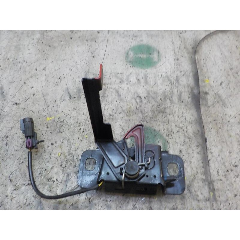 Recambio de cerradura capot para chevrolet cruze 2.0 diesel cat referencia OEM IAM   