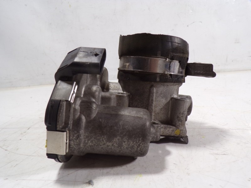 Recambio de caja mariposa para hyundai i20 1.1 crdi cat referencia OEM IAM 351002A600 351002A600 0280750612