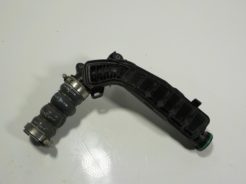 Recambio de tubo intercooler para peugeot 208 (p2) 1.2 puretech referencia OEM IAM 9812735880 981273588008 