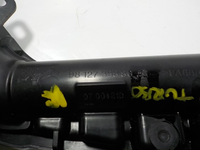 Recambio de tubo intercooler para peugeot 208 (p2) 1.2 puretech referencia OEM IAM 9812735880 981273588008 